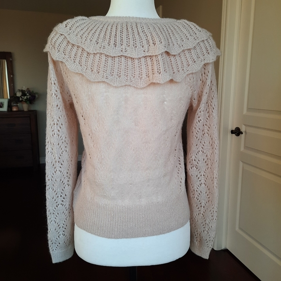 ASTR The Label Ivory Ruffle Cardigan Size XS - Picture 2 of 8